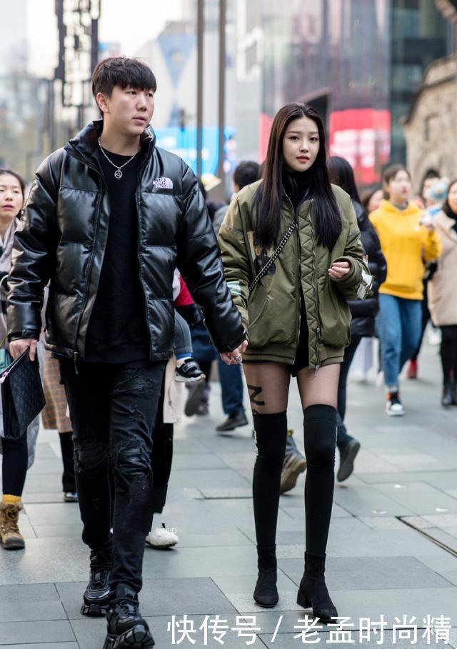 红色|红色棉夹克搭配修身连衣裙,明艳端庄,淑丽姣好