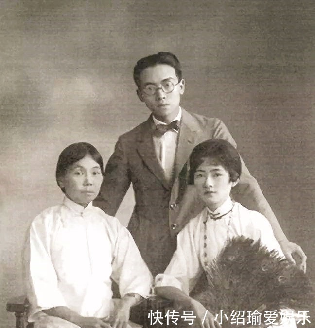 林徽因嫌弃她,张爱玲不待见她,而她却活成了童话中的模样