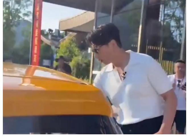 檀健次|继赵丽颖后,《中餐厅5》又有一位元老嘉宾回归,综艺粉要激动了