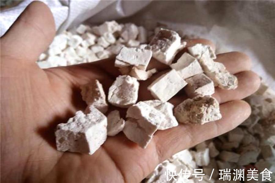 车前子|白术被誉为“补气健脾第一要药”,搭档不同药材治脾胃病可增效