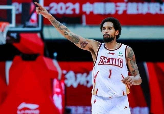 辽宁男篮|正式签约！北控男篮心仪外援抵达国内，马布里启动B计划