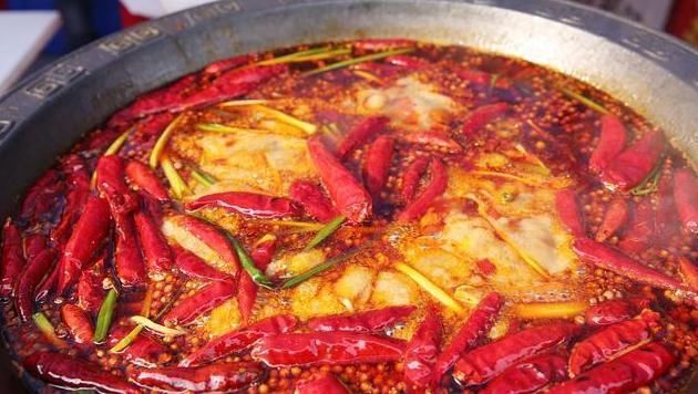 食物|甲状腺结节“祸根”公布，三类食物趁早拉黑，结节也许会慢慢变小