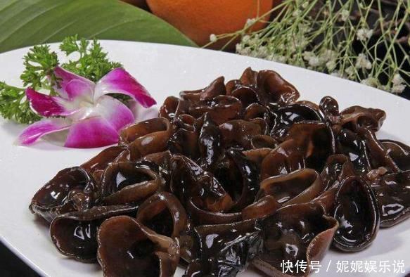 高血糖|血糖不稳定?晚餐多吃此物,可能比胰岛素更有效,别觉得难吃!