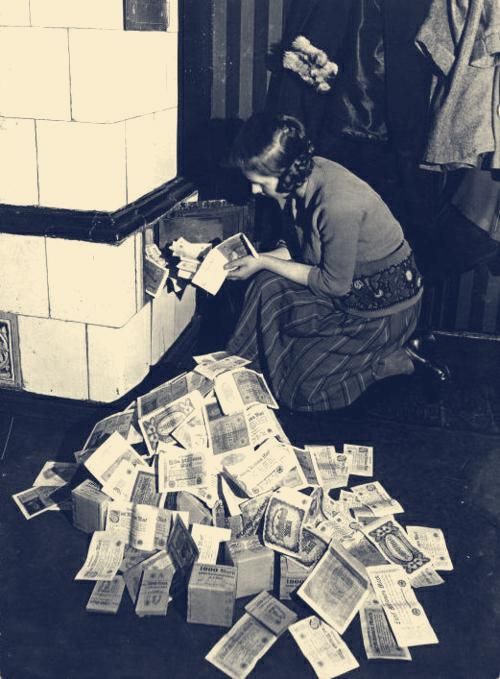 钢铁|历史上过目难忘瞬间：叼着烟操作“希特勒的电锯”，隆美尔拍的“钢铁洪流”