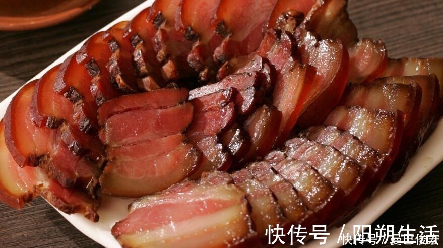 腊排骨|冬天“腊肉”别光炒了，5种吃法超美味，不油不腻越吃越香！