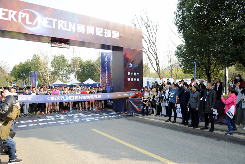  蓝星球科幻电影周|太原天龙山为何在科幻电影周上成热点？