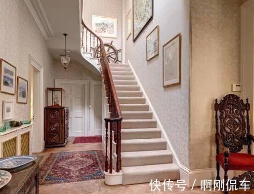 楼梯|被辞退售楼经理说漏嘴:碰到这种房子赶紧买,一层能抵两层用