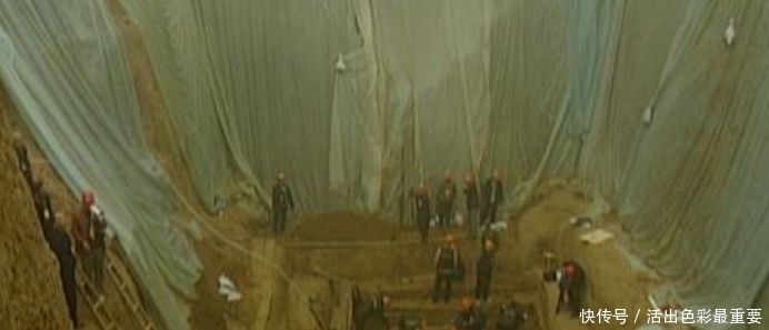 千年古墓旁人烟鼎盛,盗墓贼偷挖几十次没招,专家:防盗手段高