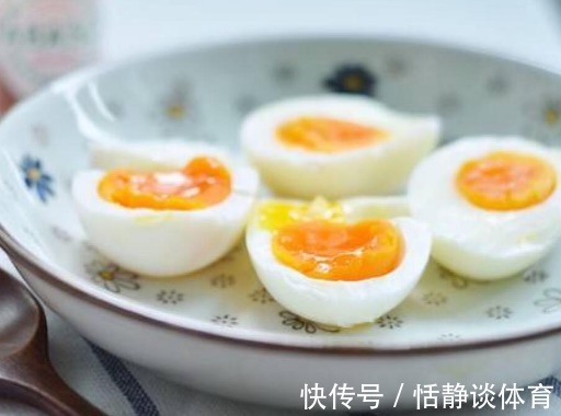 米饭|米饭二次加热致癌，营养学家忠告：不该隔夜吃的是其他几种食物