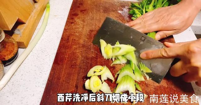 秋来临，“少吃二瓜，多吃六白，牢记四件事”，顺利过秋夏交替