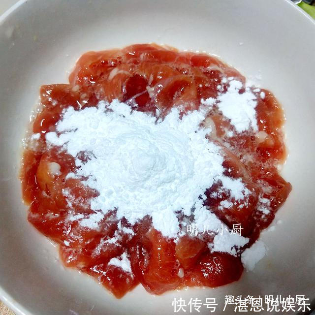 三伏天多喝此汤，滴油不放10分钟出锅，汤酸爽肉鲜嫩，天天吃不腻