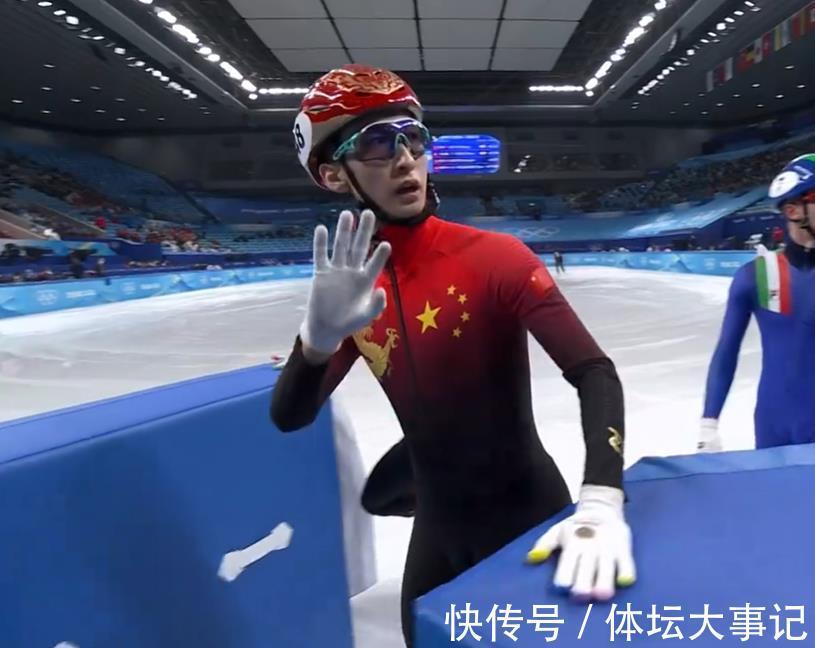 王濛|500米预赛!武大靖、任子威小组第一,孙龙被挤飞,王濛不想回应