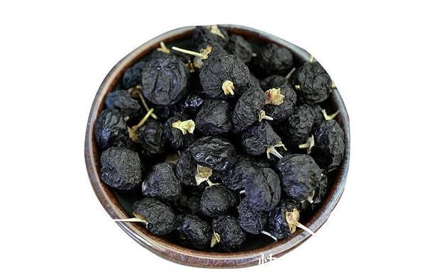 养发|每天来一碗五黑汤,补肾补血效果佳,还益智健脑、养发,不喝太亏