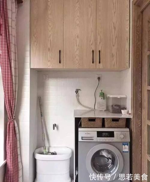 拖把池|实用款的小户型阳台，洗手台整合洗衣机，颜值也不低