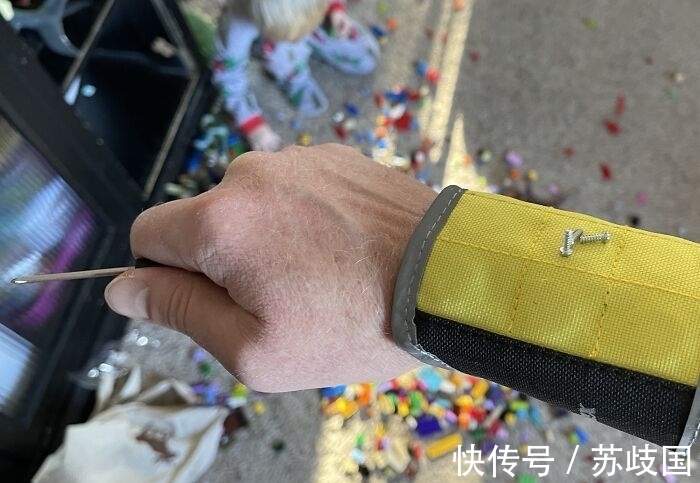 我们的生活|50个人性的国外设计,日本卫生间设计得太贴心,再也不怕丢东西