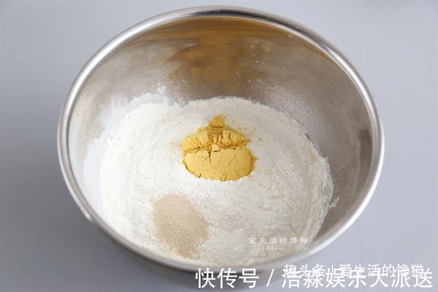 发酵|做面包时,注意这个细节,面包个个松软好吃,放3天也不发硬