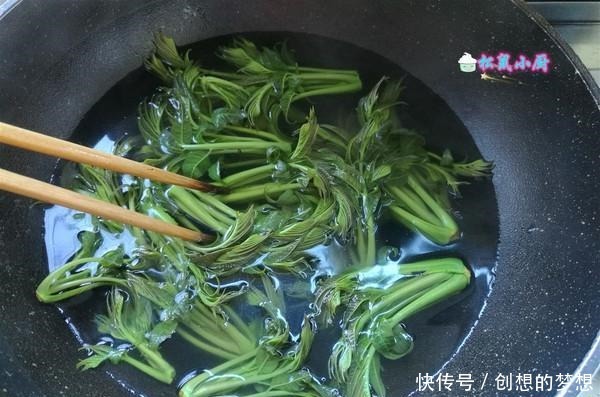 鸡蛋和它一起炒,清理肠胃促消化,口臭慢慢消失了,还有人不知道