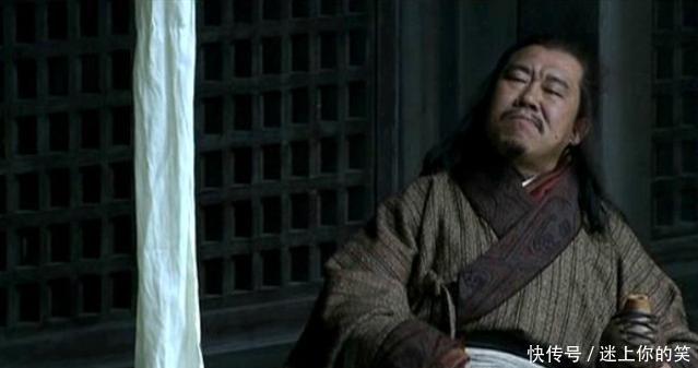 关羽|庞统曾向刘备提一建议,若实施保关羽无事,却因与孔明相悖而流产