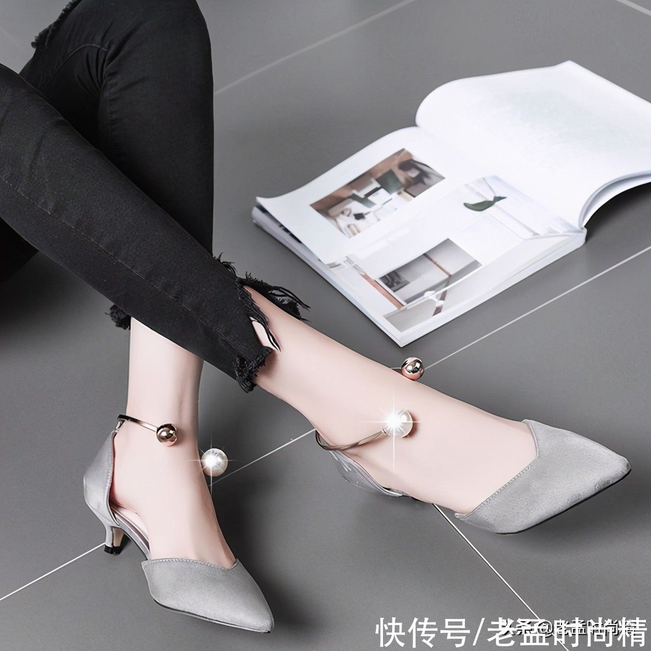 一字扣 别再傻傻穿累脚的大高跟鞋了,聪明女人都穿猫跟鞋,显高还不累脚