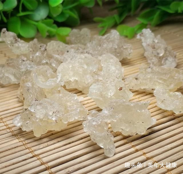 雪燕|女人怕老不要慌,秋冬多吃这些碱性食物,保养皮肤更有女人味