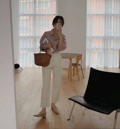 这样穿，回头率肯定100％！通勤装，减龄同时又不幼稚！