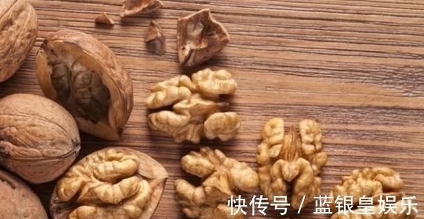 dh核桃什么时间吃“最补脑”很多人都在“瞎吃”,你吃对了吗?