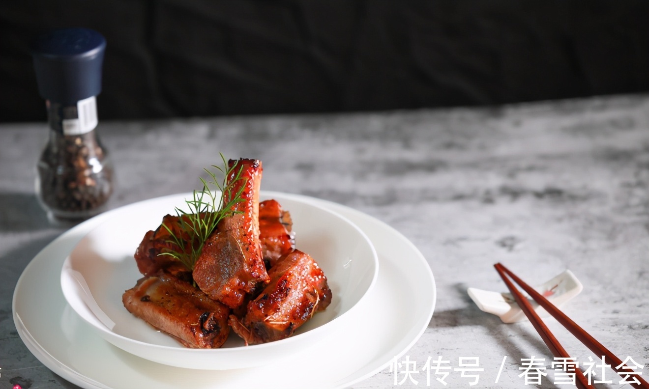 橄榄油|在家做蜂蜜酱香排骨，香甜可口，肉质鲜美，营养健康