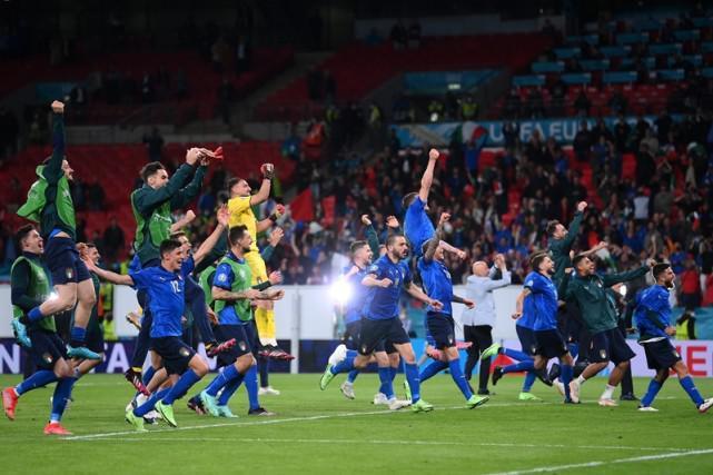 为什么捷五大联赛最新赛程比分直播_英超/西甲/意甲/德甲/法甲全追踪克足球欧洲杯表现出色世界杯会有点默默无闻？