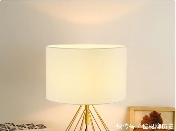 心理学|心理学4盏温馨台灯,你想把哪个放进你的小屋测你命中注定拥有什么