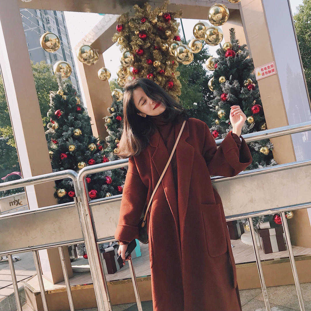 牛仔裤|冬日穿搭的灵感来源,长大衣+直筒裤,又美又飒的