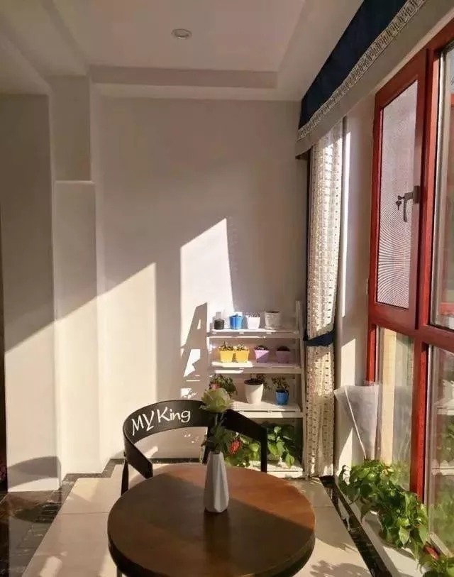 电视墙|终于入住新家,晒晒,130平新房,玄关实用极了,电视墙最个性!