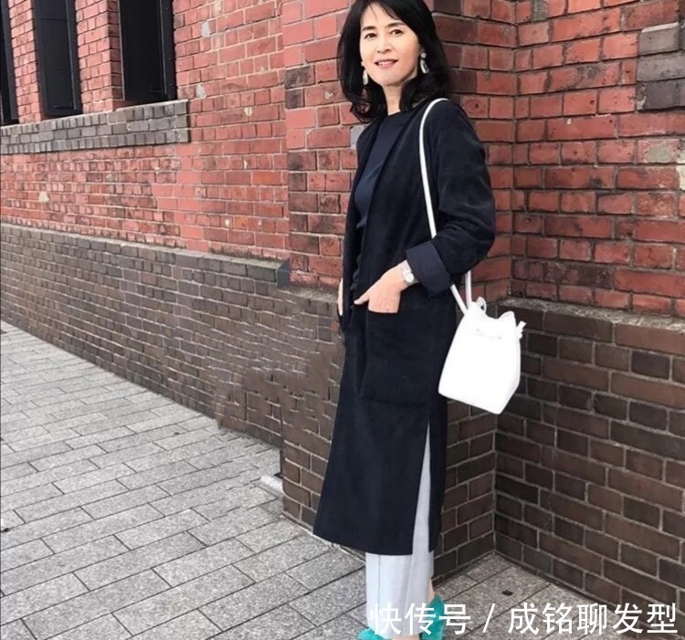 单品 这才是50岁+女人最好看的日常穿搭,不浮夸不装嫩,美得好有气质