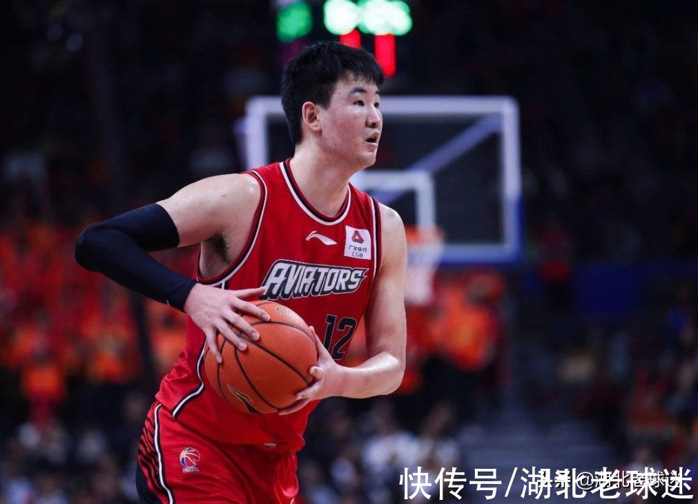 顾全|广东宏远还能夺冠吗？顾全因过敏低迷三年，胡明轩多久能痊愈？