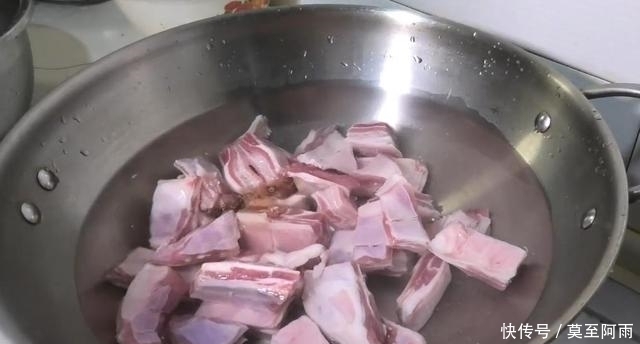 美的|天凉了,喝上一口浓白味美的羊肉汤,那叫一个爽!