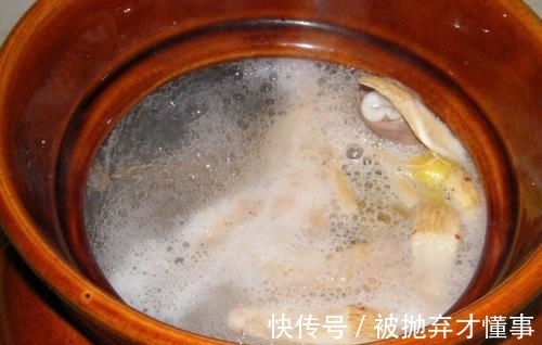 “猪肚鸡”的做法, 留着以后做给老婆吃