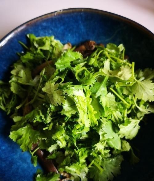 杭茄|这菜是“天然解毒王”,隔天上吃1次,相当于给肝脏“洗个澡”