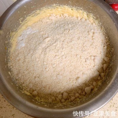  适合|这道腰果酥，最适合宝宝吃