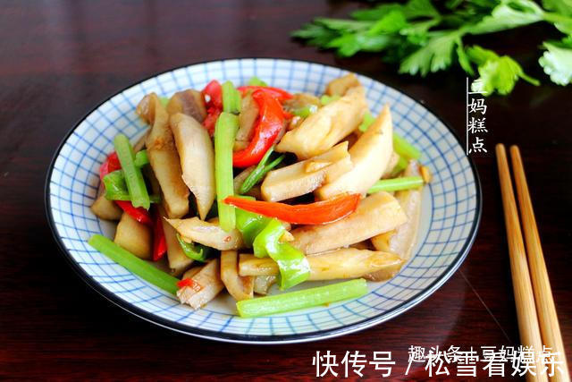 芹菜段|清炒莲藕时,记得多加这2样蔬菜,爽口更下饭