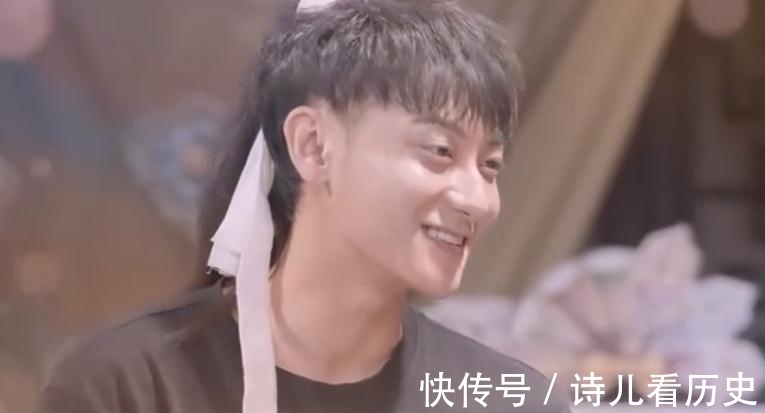 巧乐兹|《萌探探探案》林允暴露演技缺陷,与黄子韬无CP感,还是杨紫厉害