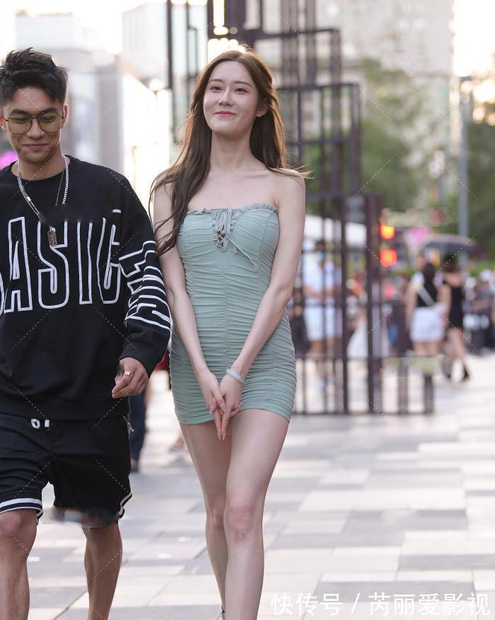深蓝色 美丽的打底裤时尚动人,容易让人挑花眼,还有气质