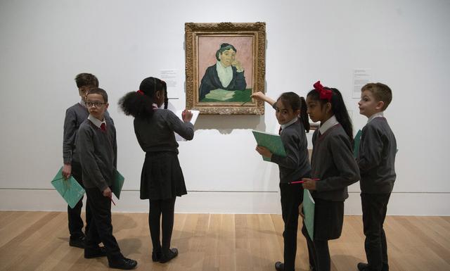 因素|儿童对友谊的认识会经历4个阶段,影响儿童择友的因素有3点