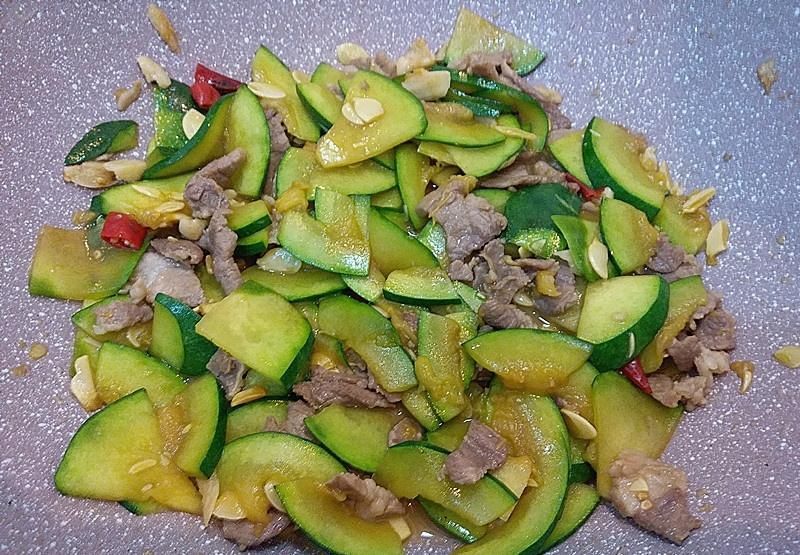 秋天吃丝瓜冬瓜，不如吃它，维生素E是丝瓜9倍，2块钱一斤