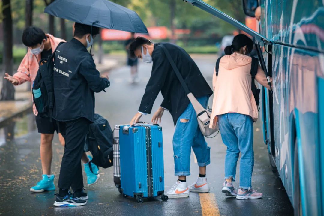 穿越人海，为山工院而来|谢谢你 | 郭晓鹏