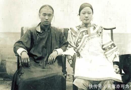 合影|真实的晚清三品大员全家合影,正妻很美,图5是晚清最美的格格!