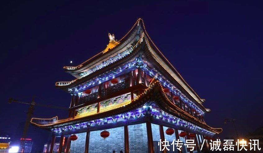 送别诗!王勃很经典的一首送别诗,开篇便是千古名句,至今广为流传