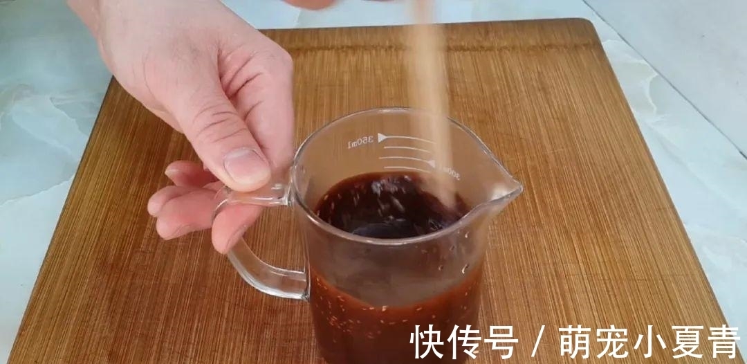 4个鸡蛋,1袋牛奶,冰箱里一放,做出特色雪花,吃过就念念不忘