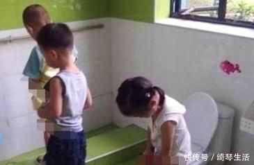 新新|3岁女儿幼儿园放学回家,抓紧裤子说不能尿尿,脱下裤子宝妈气炸
