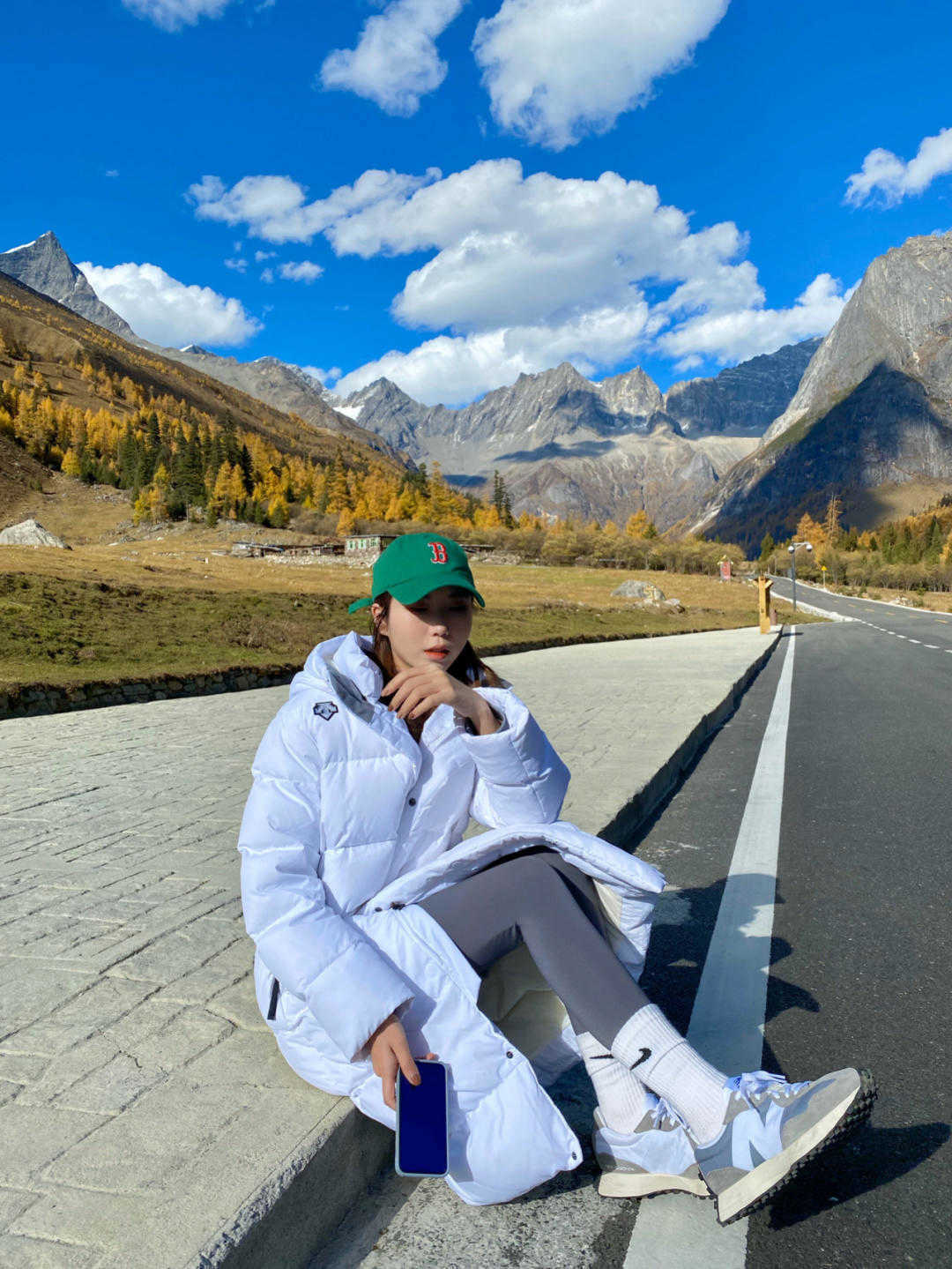 廓形|秋冬,还没备长款羽绒服,选这4套能让你提升气质,精致又保暖