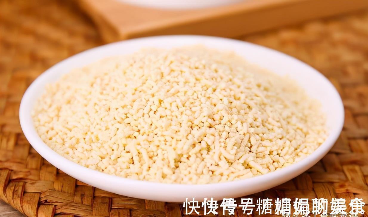 饺子皮|韭菜馅要怎么调才好吃？牢记“3不放”，饺子鲜嫩多汁，没有异味