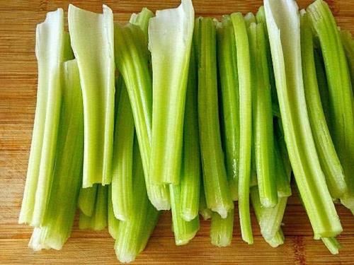 会吃的女人更健康，推荐以下食物，补血润肤，排毒消脂，显年轻